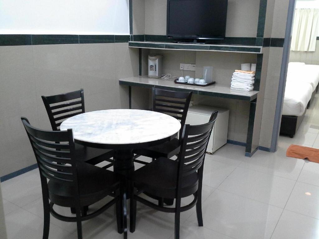 Burmahtel Hotel George Town Ngoại thất bức ảnh